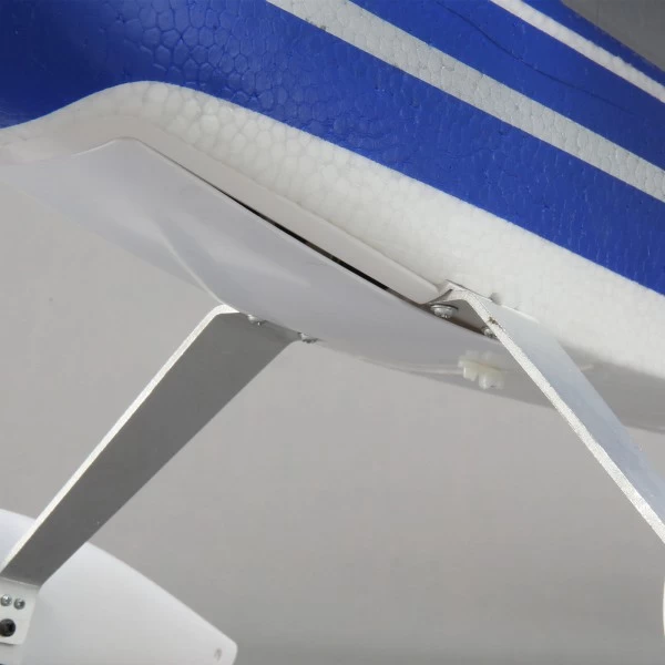 E-Flite Valiant 1.3M BNF Basic With SAFE & AS3X 10 E-Flite Valiant 1.3M BNF Basic With SAFE & AS3X – Image 10